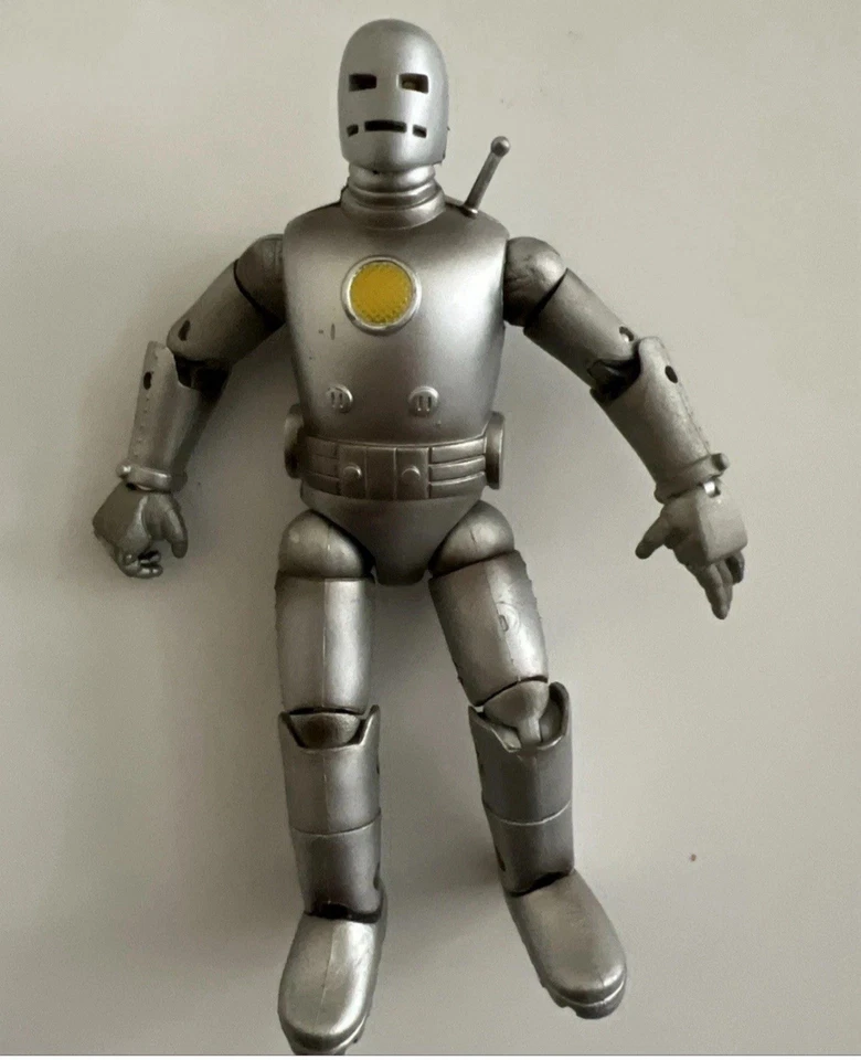 Figura de Iron Man 2006 ToyBiz Marvel Legends primera aparición Mojo BAF ToyBiz Foto 2 de 4