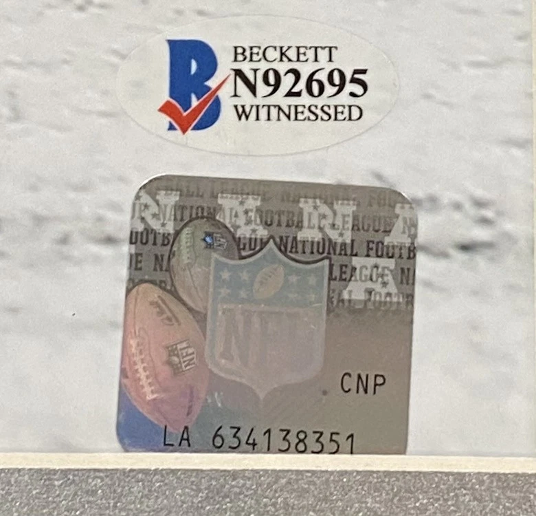 Foto BAS firmada por Ezekiel Elliott enmarcada 16x20 Dallas Cowboys vs Rams Foto 3 de 4