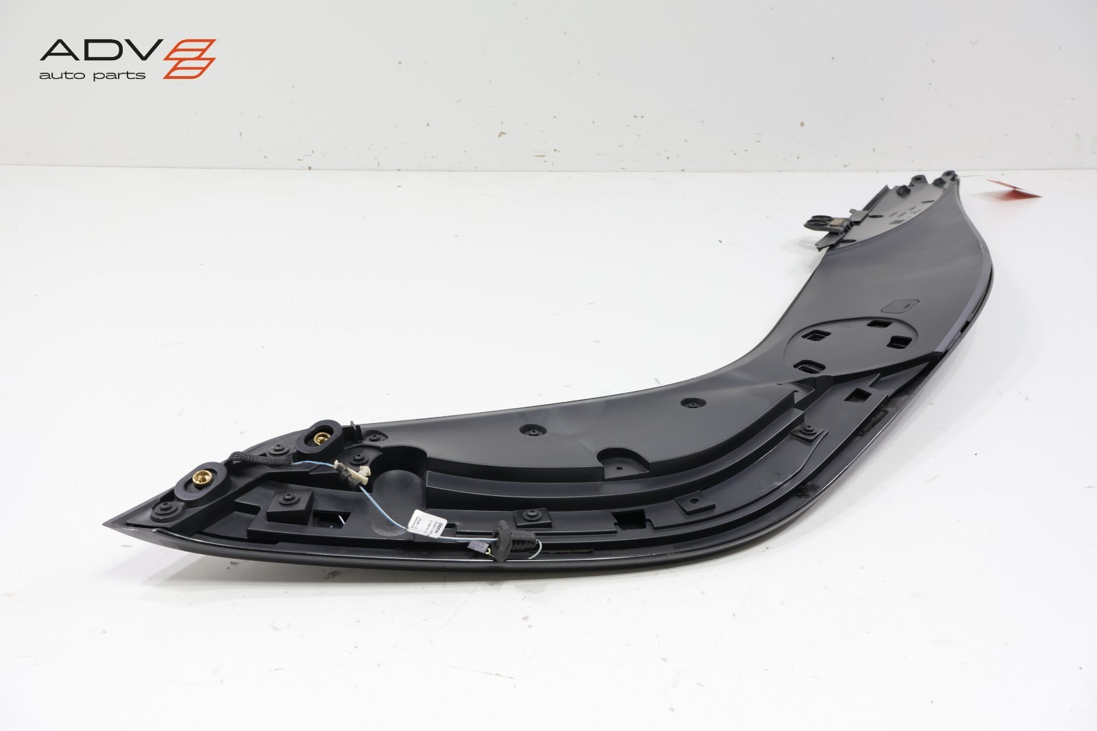 2014-2020 BMW i8 I12 COUPE REAR LEFT SIDE UPPER QUARTER PANEL MOLDING COVER OEM