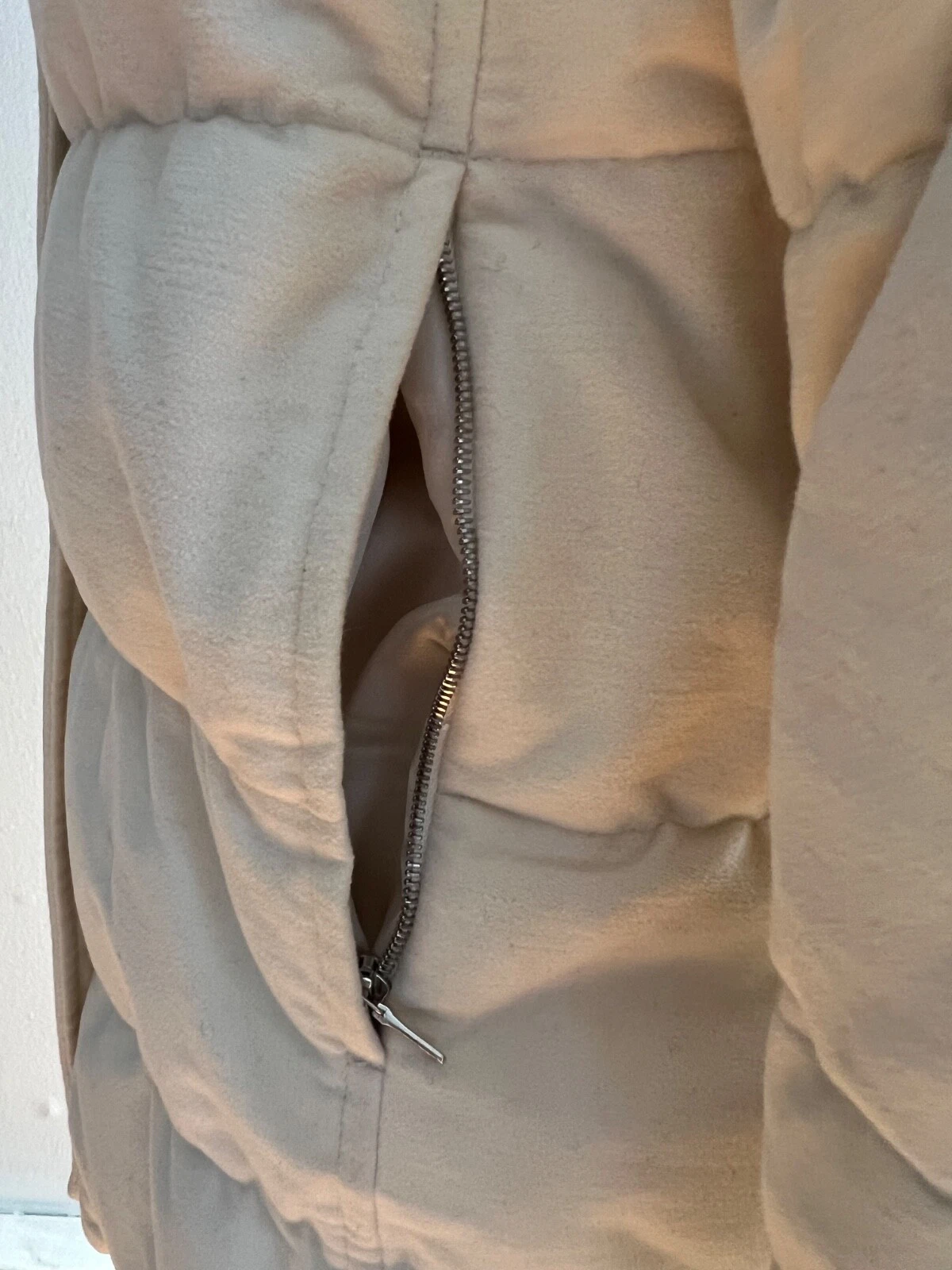 OFF WHITE Piumino donna Theory Off White con cappuccio pelliccia di procione M L tasche zip