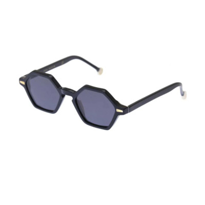 Sunglasses Kyme Cole col 05 47 19 145 Black Grey Lens 100