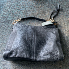 Vince Camuto Tote Shoulder Bag Leather Style Vc-avin-ho Black Color