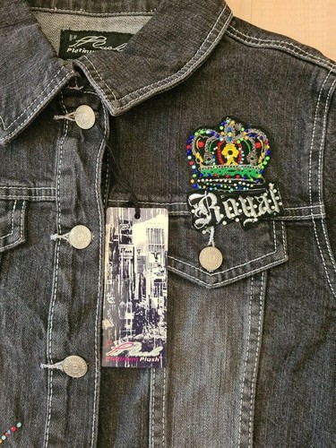 Platinum Plush Women's Embellished Gray Denim Cropped Jacket Size M Medium - NWT - Picture 3 of 8