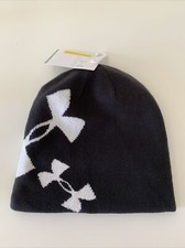 NWT Under Armour Girls Knit Beanie Hat Black One Size