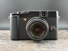 Fujifilm X10 12mp Premium Compact Digital Camera Black excellent 1076