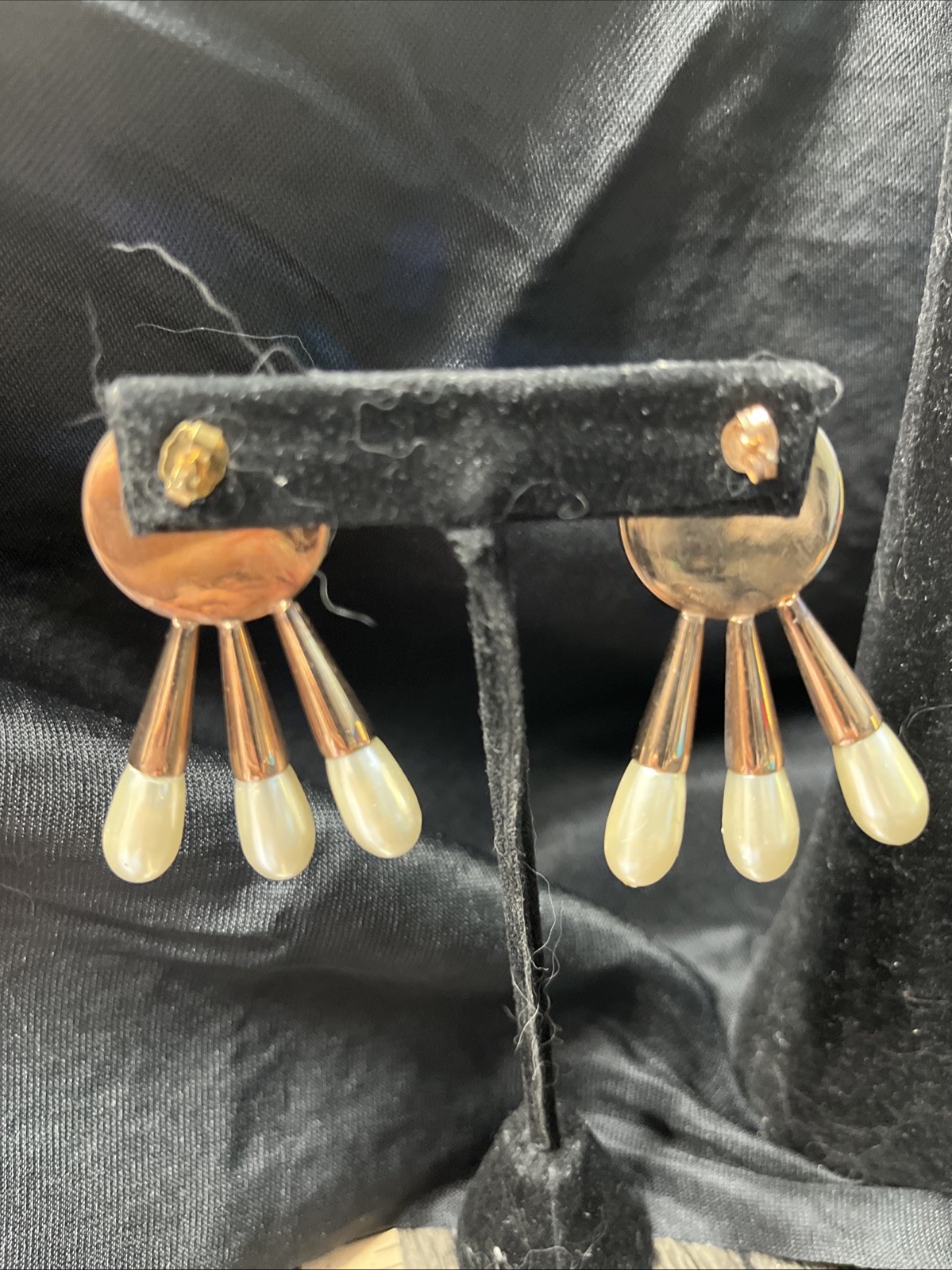 Wayne Sheetz signed statement earrings - image 2