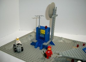 Vintage LEGO Classic Space 497 928 Galaxy Explorer 100% Complete Nice Shape 1979