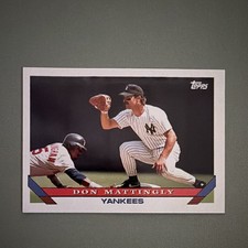 Topps 1993 Don Mattingly #32 New York Yankees MLB Baseball Card Base Set