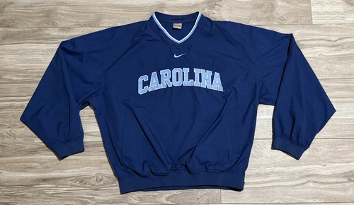 Seller's photo on eBay: Size L - Vintage Nike Center Swoosh Carolina Tarheels Pullover