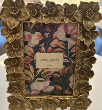 Laura Ashley Golden flowers Resin Textured Picture Frame 4  x6  