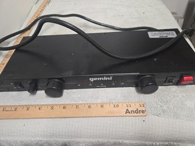 gemini power conditioner & light voltage meter, used, powers up, untested PL-201