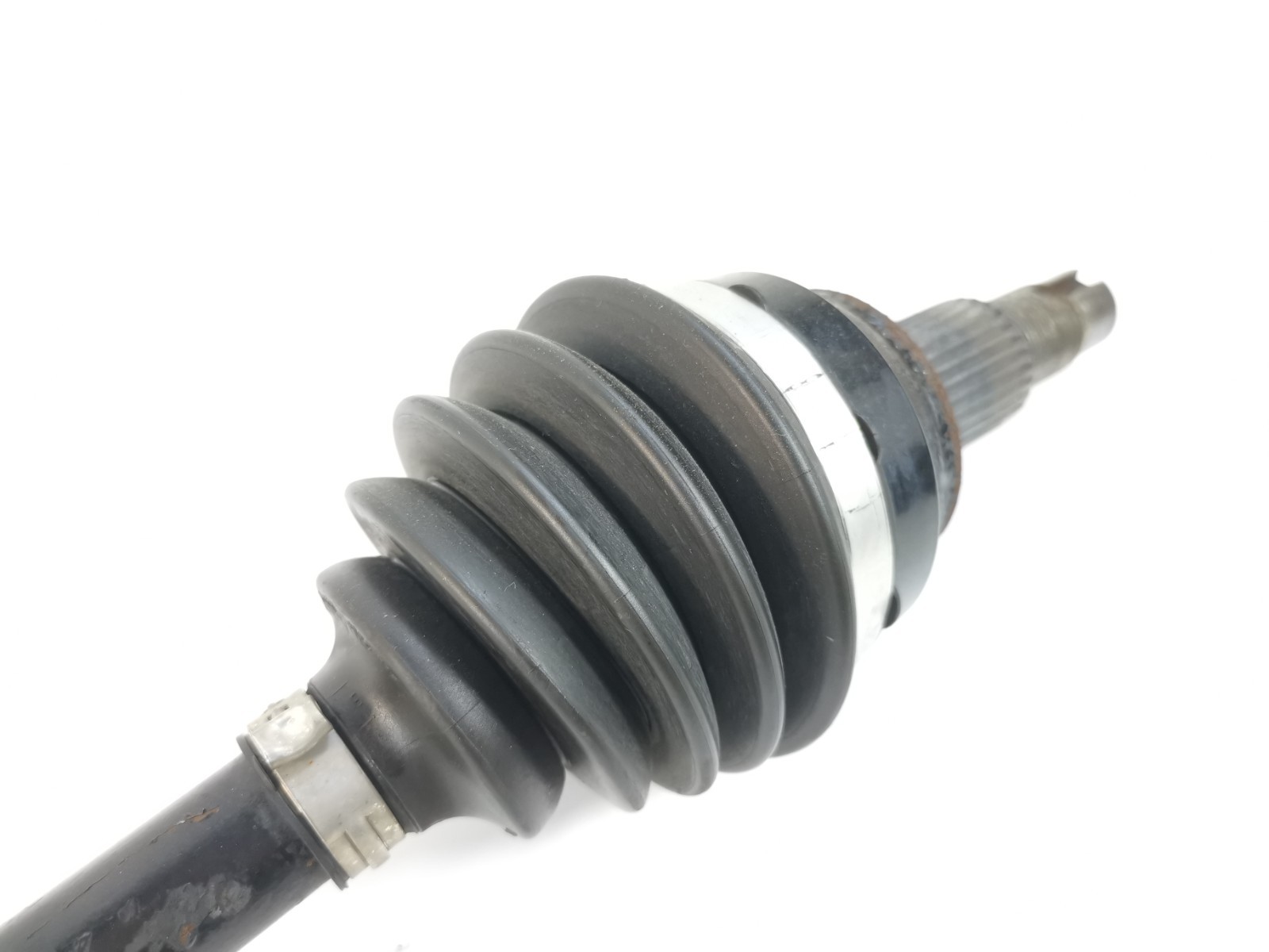 Maserati Levante 2017 Front Left Cv joint