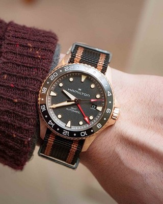 Hamilton Khaki Navy Scuba GMT Automatic 43mm Bronze - H82565930