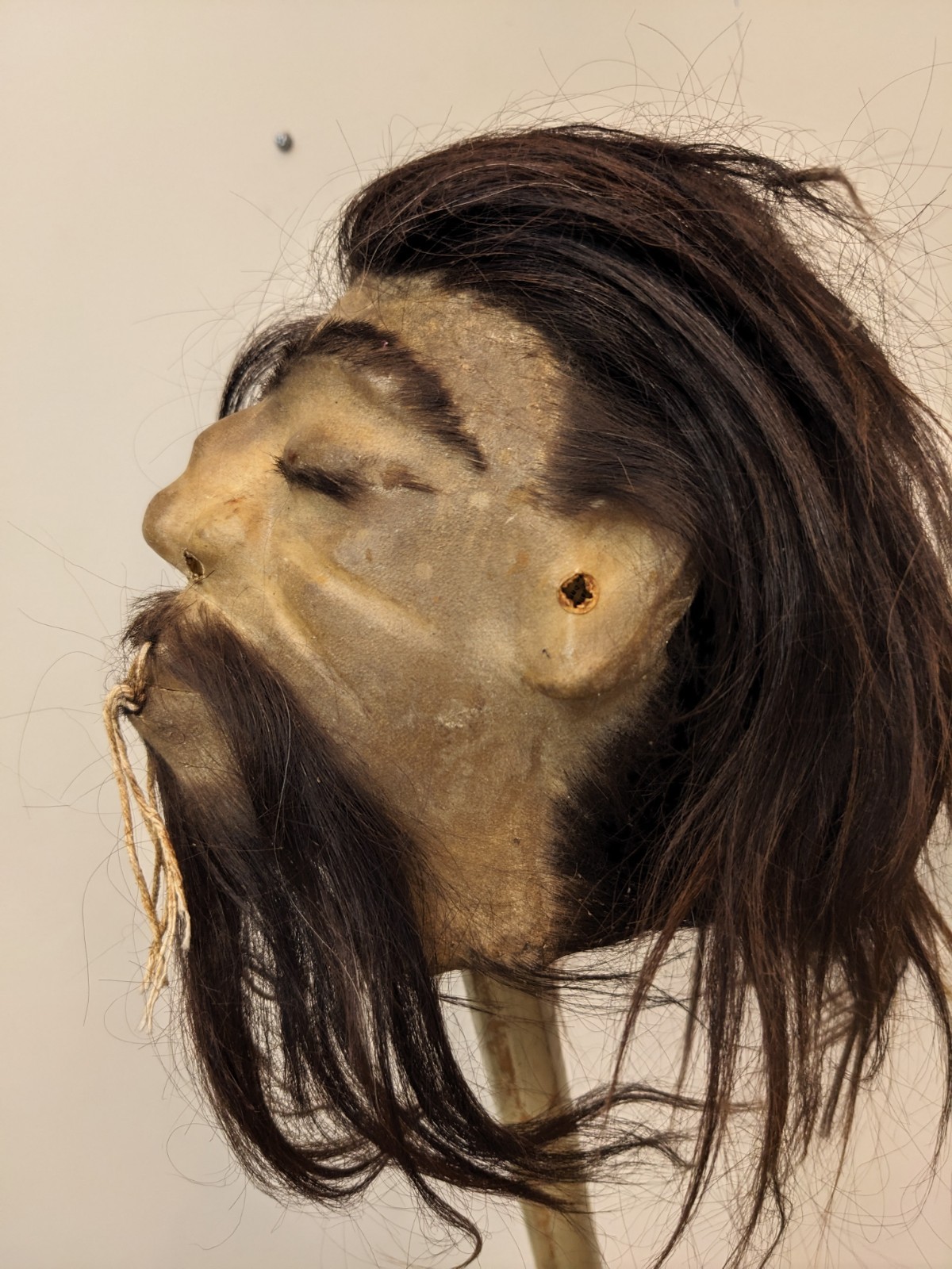 Vintage Jivaro Indian shrunken head tsanta reproduction