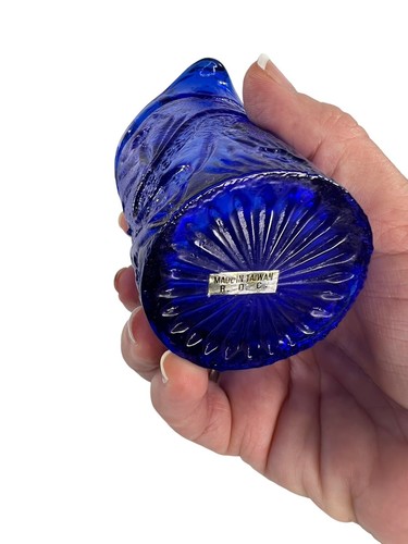 Vinatage 1960’s Mini Cobalt Blue Pressed Glass Pitcher & Peacock Pattern Glasses - Picture 4 of 8