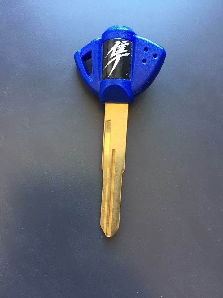 99-18 Suzuki Hayabusa OEM 37145-15H00 Blank Uncut Key. Blue Only