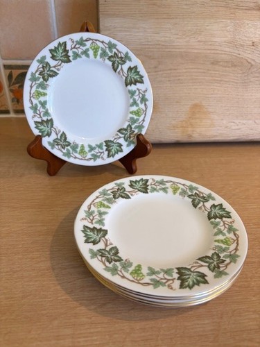 5 x Wedgwood Bone china Plates - Santa Clara - 6 Inch