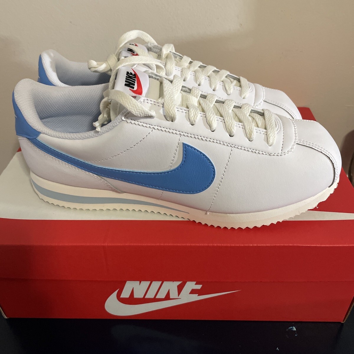 WMN Size 10 Nike Cortez Low University Blue