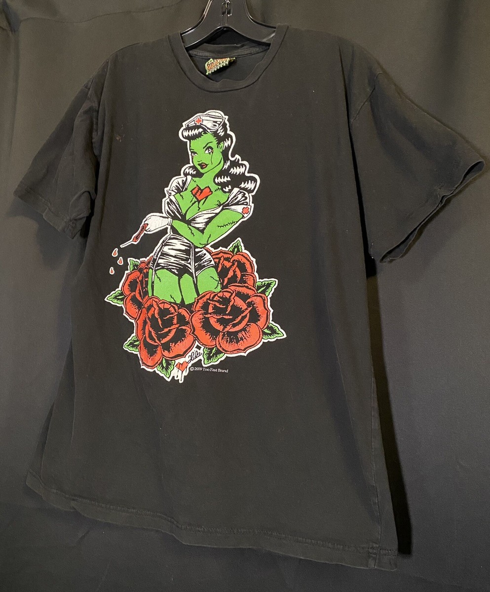 y2k 00s archive Ghost of Harlem ケープギミック VTG Y2K Too Fast Brand Goth Zombie Nurse Babe Tshirt Emo