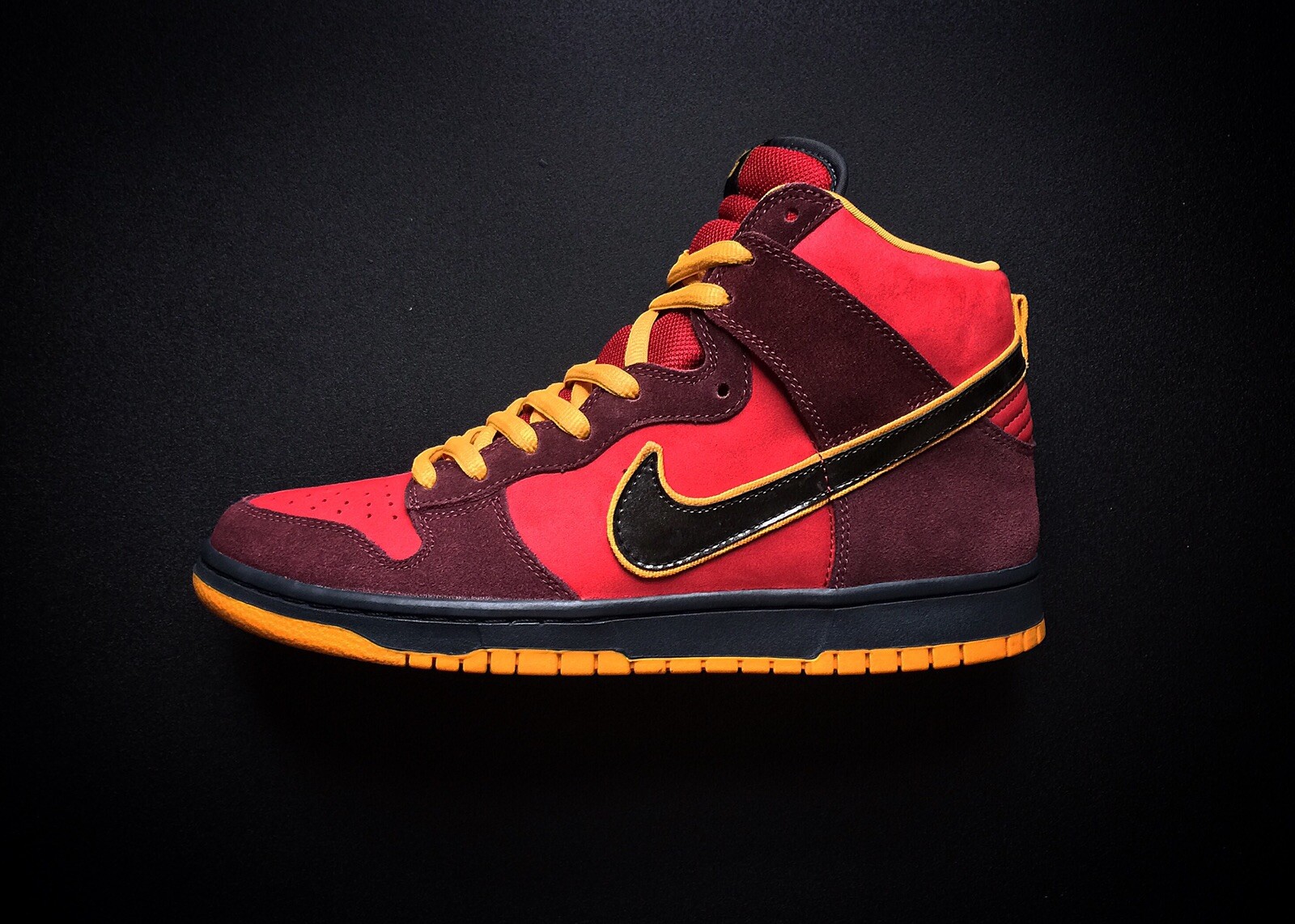 saint johns nike dunks 10