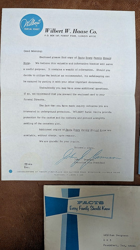1964 Wilbert Burial Vault Funeral Booklet Mortuary Ephemera Letter Envelope