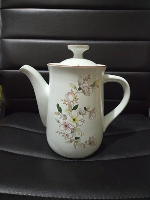 9'' Vintage Nitto Fresh Tones Limehouse 1907 Japan Teapot