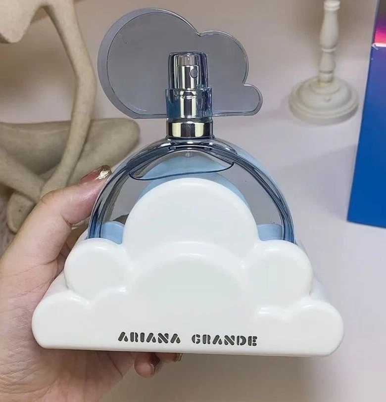 Perfume Ariana Grande Cloud para mujer - 3,4 OZ eau de parfum spray - sellado NUEVO Foto 4 de 4