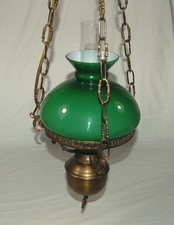 Deckenleuchte Petroleumlampe elektrisch * Glas grün weiß Korpus & Kette Messing