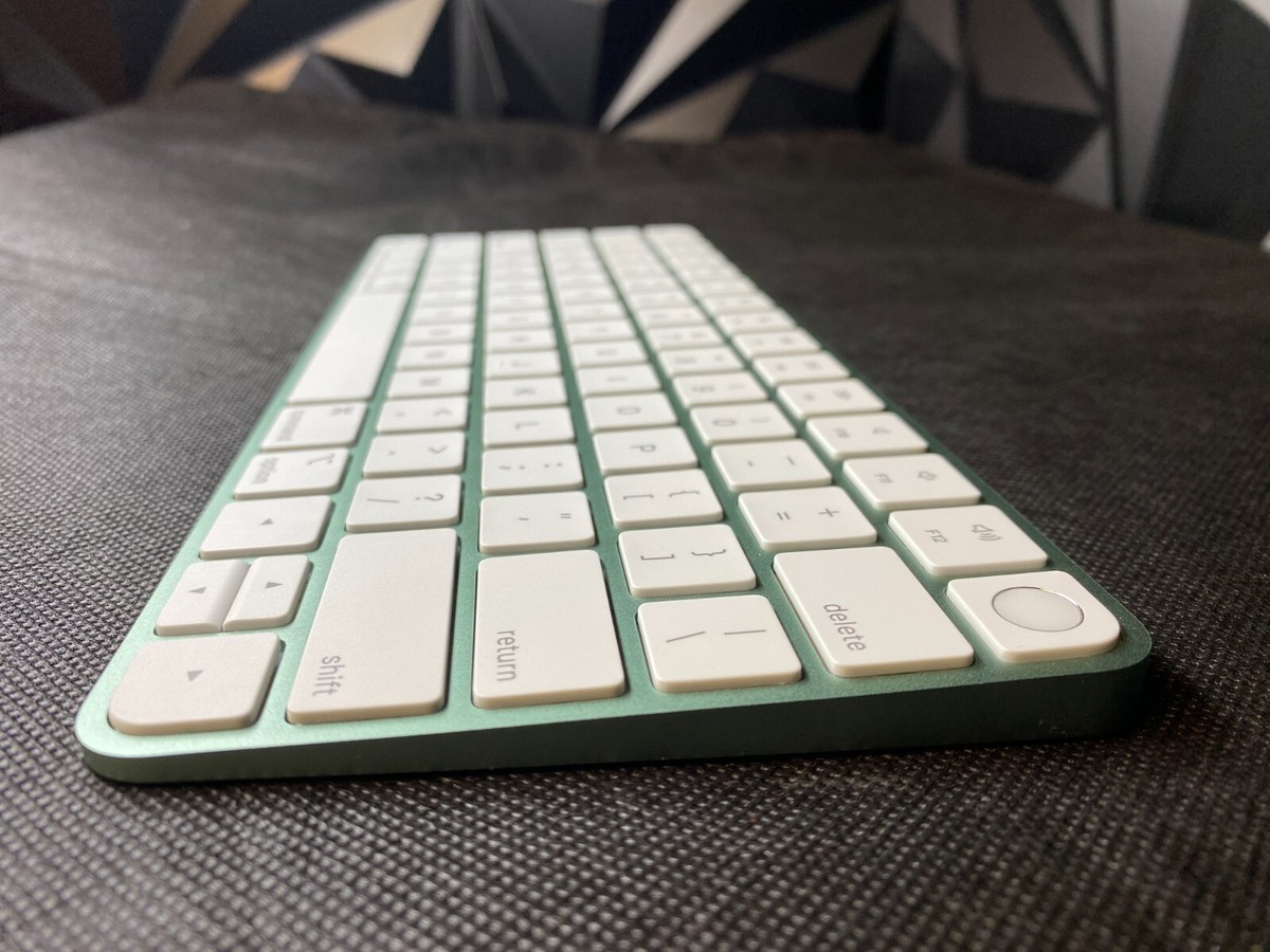 Apple Magic Keyboard グリーン Genuine Apple Wireless Magic Keyboard with Touch-ID, Green | eBay