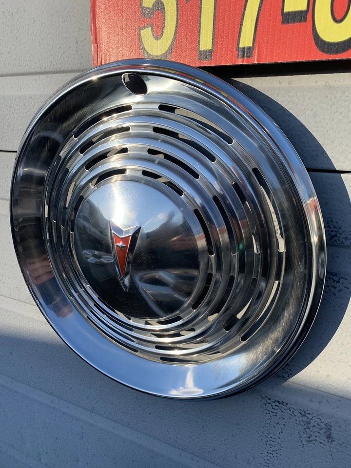 Pontiac Lemans Firebird 1973 1974 tapacubos 14"" muy bonita caja original nuevo juego de 4" Foto 4 de 4