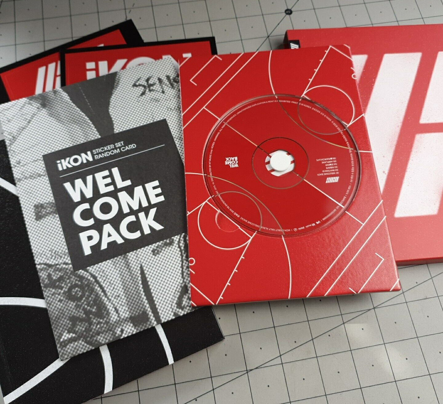 IKon Welcome Back Debut Half Album 2015 CD Album Stickers PhotoBook