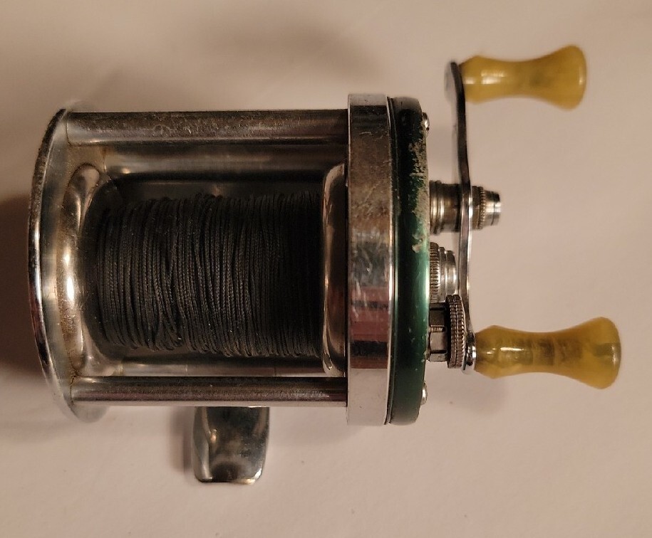 Moulinet Casting Ancien Shakespeare Marhoff 31 – 1964 – Argent Nickelé – USA – Vintage