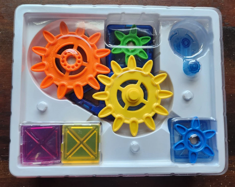 Magformers 32-piece Gear Set - New Open Box - Image 4 of 4