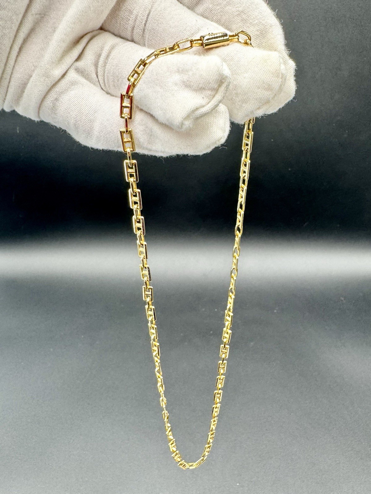 18kt YELLOW GOLD RECTANGULAR CABLE LINK  19" CHAIN - image 3