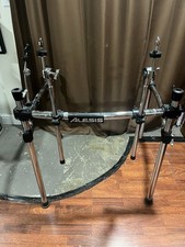 Alesis DM10 MKII Rack cromato con 3 supporti per piatti