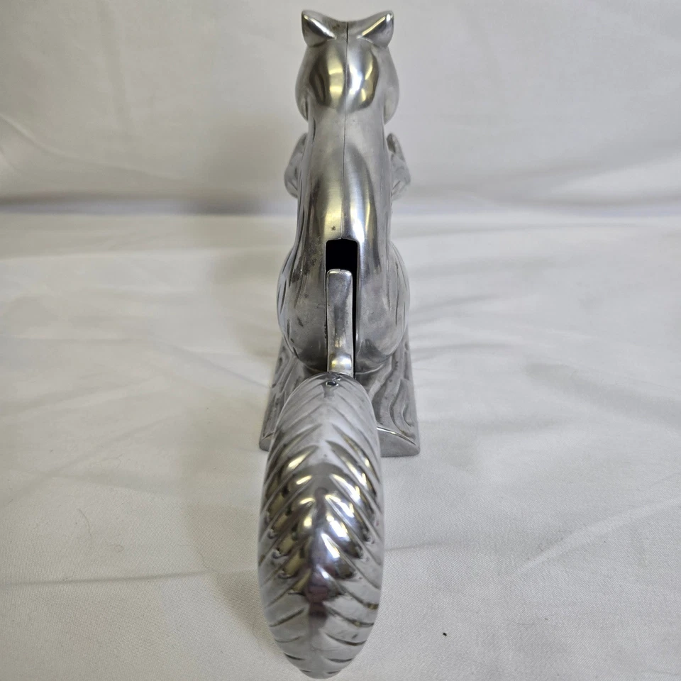 Cascanueces Norpro Davy Crack'It Ardilla, Tono Plateado, 5.5" Altura, 6529 Foto 4 de 4