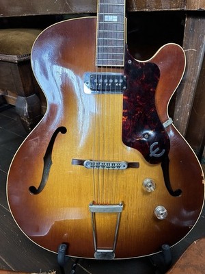 Vintage '56 Epiphone Zephyr Cutaway Archtop Gitarre DeArmond Tonabnehmer Manhattan NY USA
