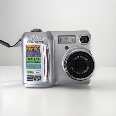 Nikon COOLPIX 775 2.1MP Compact Camera Silver 3x Optical Zoom USB Built-in Flash