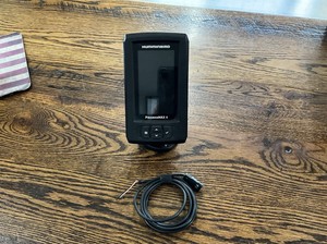 Hummingbird PiranhaMAX 4 Fish Finder