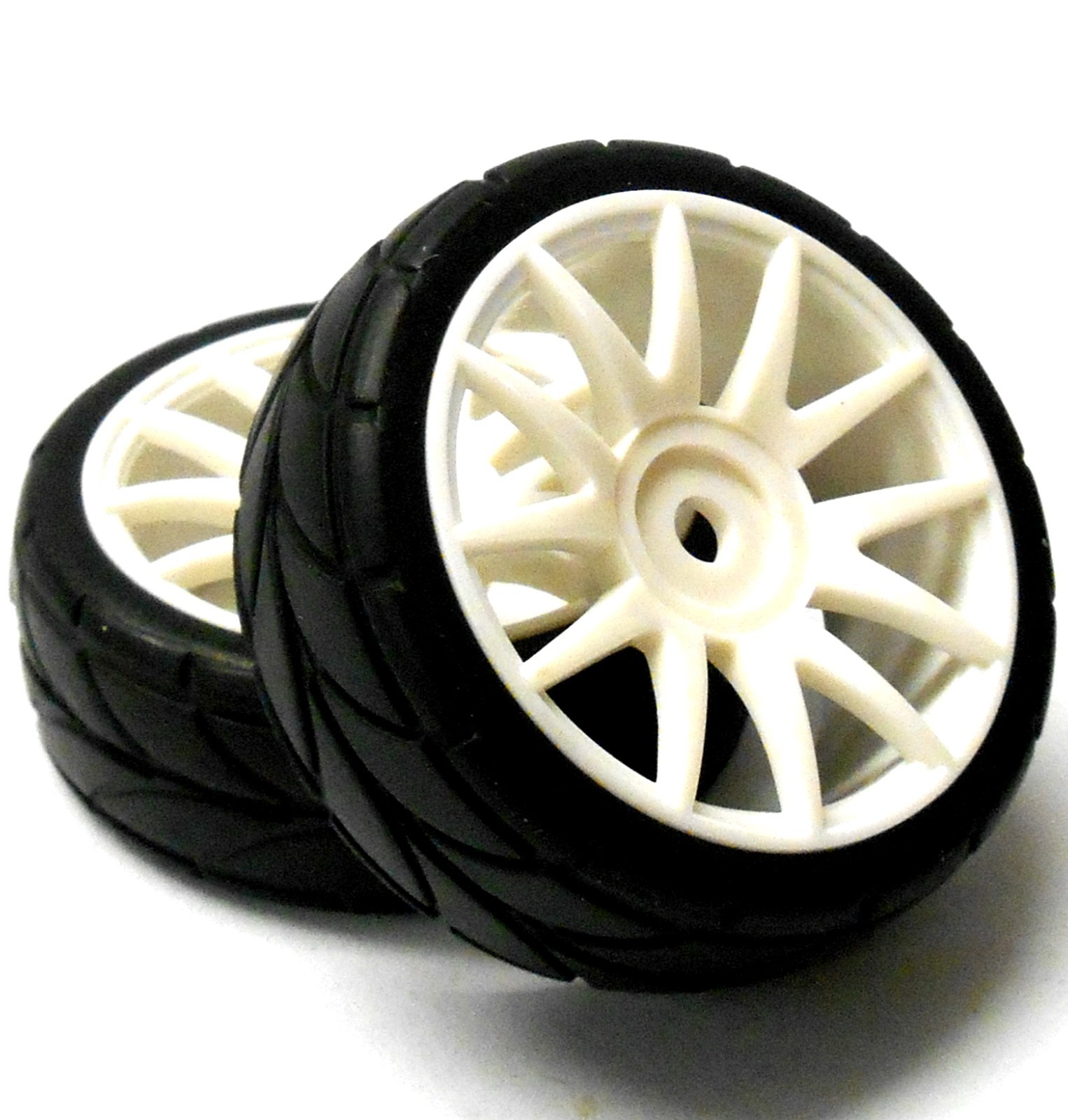 82829 1/16 Scale RC Nitro Car Wheels and Tyres Complete x 2 HSP White Plastic