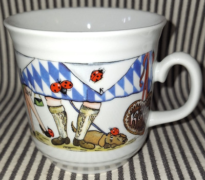 KAFER LADYBUG GARDEN PARTY HEART SIGNED H HAMPEL COFFEE MUG CUP MUNCHEN GERMANY