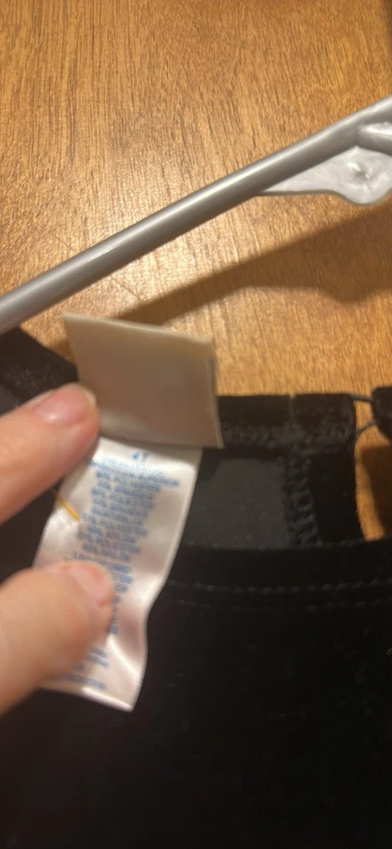 Vestido Terciopelo Rojo Y Negro Tafetán Y Terciopelo Talla 4t Foto 4 de 4