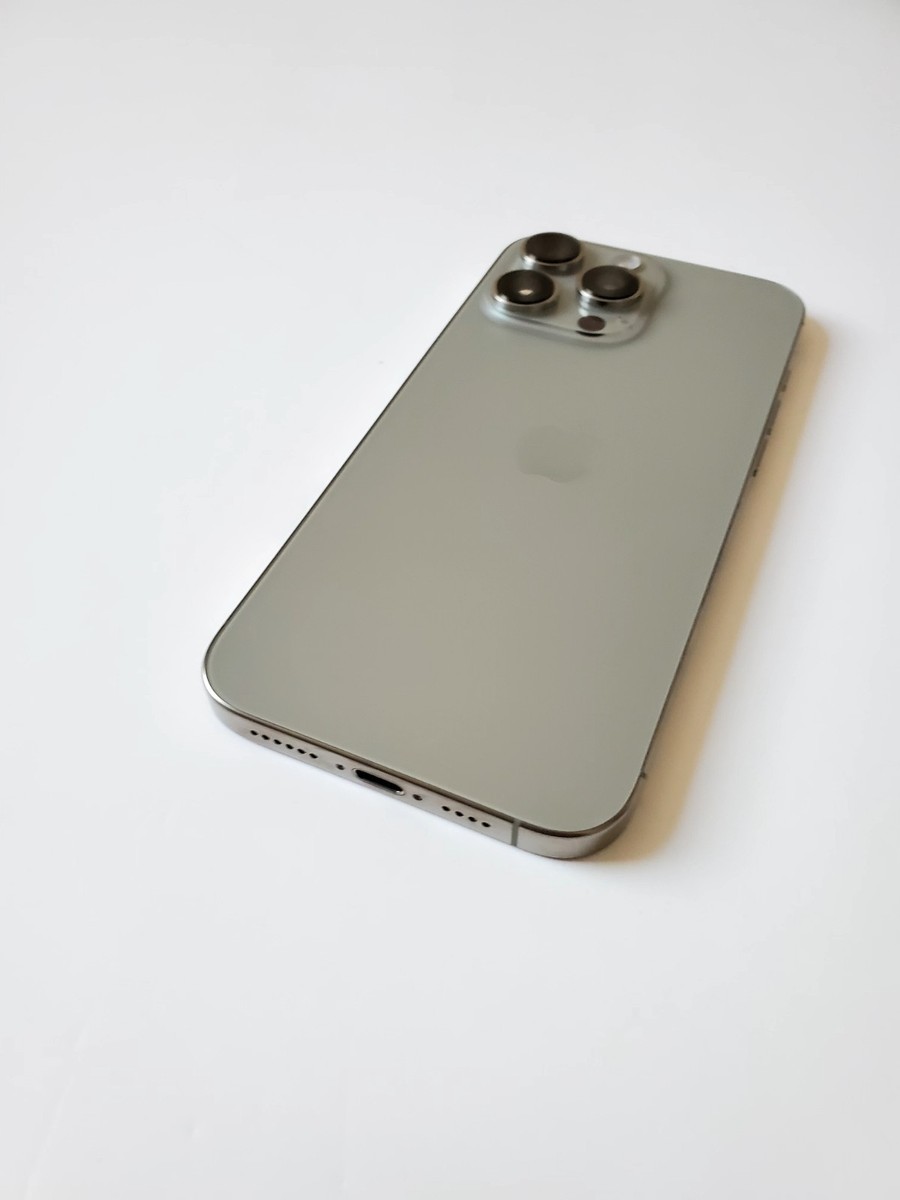 iPhone 16 Pro 512GB バッテリー100% iPhone 16 Pro Max 512GB Natural Titanium 100% Battery - 2026 Apple