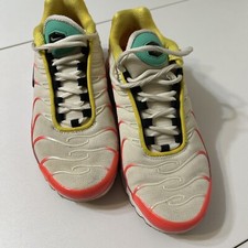 NIKE AIR MAX PLUS TN  LEGEND OF HER" TROPICAL/PALE-IVORY WOMENS 6.5 CU4919-100 