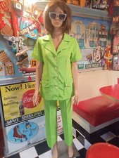 True Vintage Mid-century 1960s 1970s Polyester Short Sleeve Pant Suit MCM Mod M