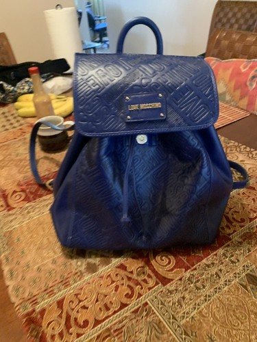 love moschino embossed bag