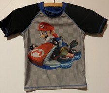Mario Kart Rash Guard Boy s Size 5/6 Short Sleeve Grey Black Front Logo Graphics