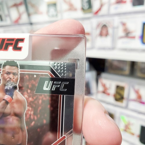 2021 Panini Prizm UFC Francis Ngannou Auto Firma - Foto 5 di 11