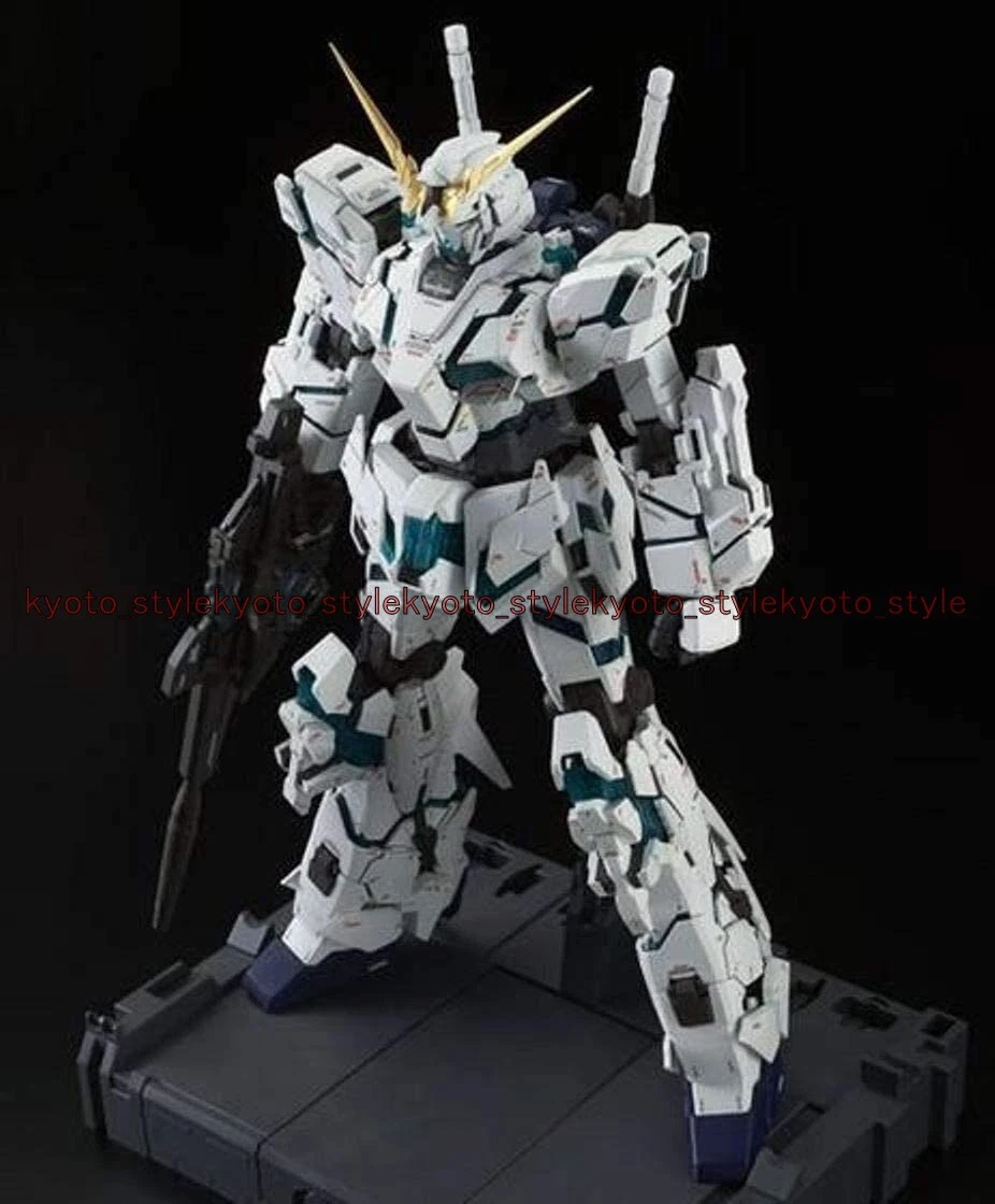 BANDAI PG 1/60 RX-0 Unicorn Gundam Final Battle ver. Plastic Model 