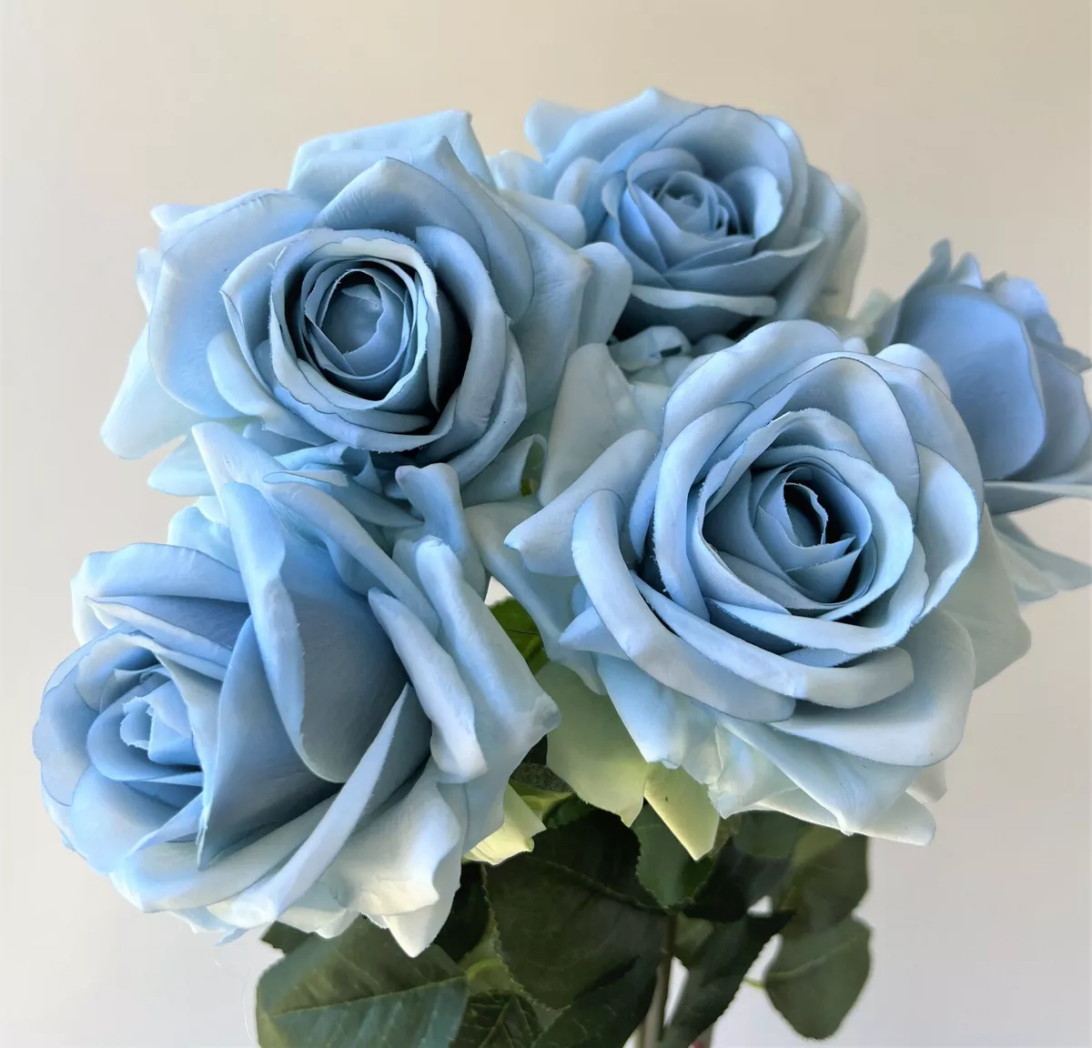 Silk flowers 2024 in blue